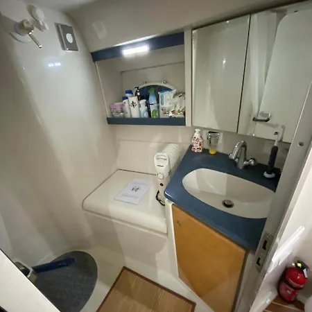 Privatunterkunft Nuit De Reve Sur Bateau Mamours Ii Saint-Raphaël