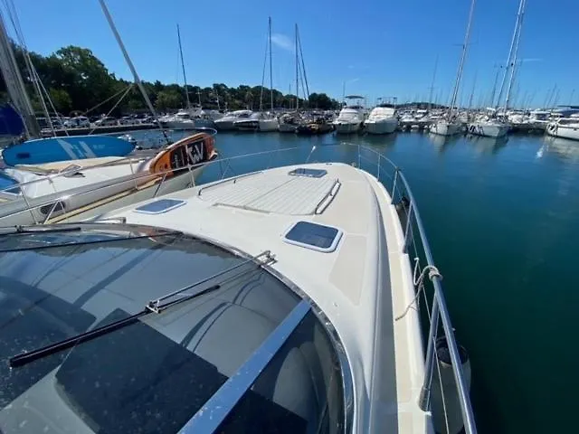 Homestay Nuit De Reve Sur Bateau Mamours Ii Saint-Raphael (Var)