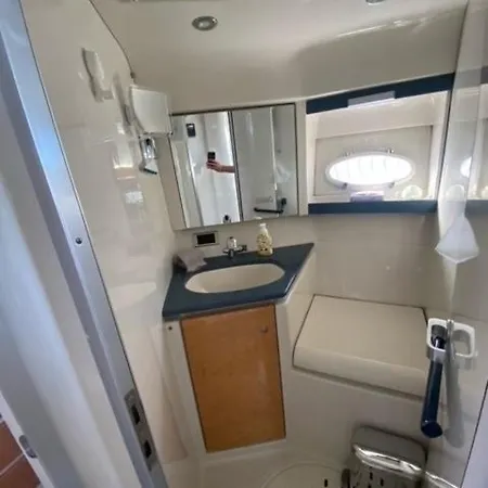 Nuit De Rêve Sur Bateau Mamours Ii Séjour chez l'habitant *