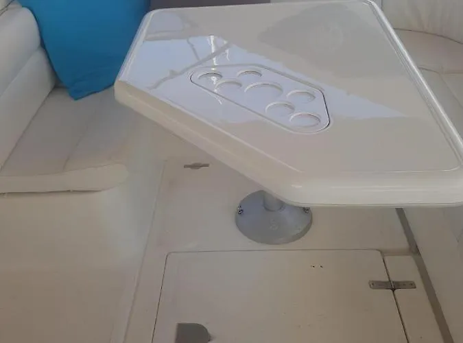 Privatunterkunft Nuit De Reve Sur Bateau Mamours Ii *